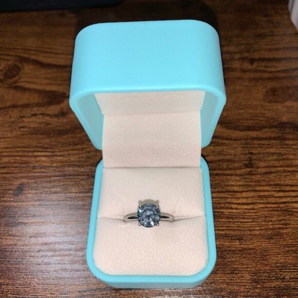 Blue Diamond/SI1/Ideal Cut/Lab Certified